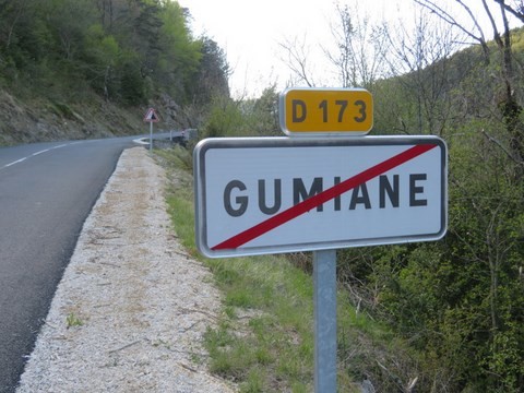 Et déjà nous quittons ce charmant petit village