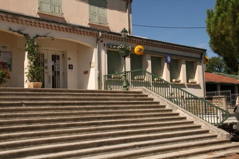 Mirabel-aux-Baronnies_La Poste