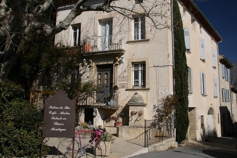 Le salon de thé place de la Barbière
