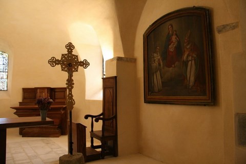 Intérieur de l'église Saint-Martin à Le-Poet-Sigillat