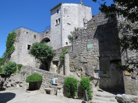 Petit tour par la rue publique