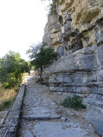 Chemin le long des falaises