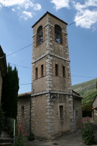 Superbe clocher de l'église St-Pierre