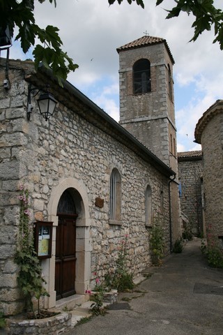 Vue latérale de l'église