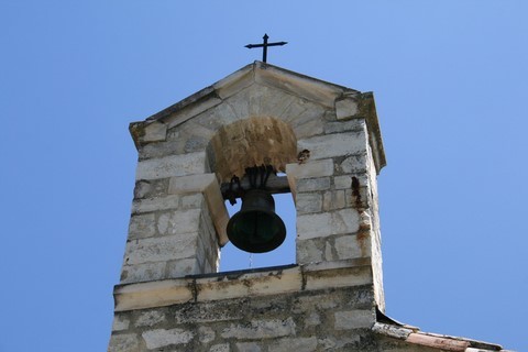 Le clocher qui a été refait en 1948
