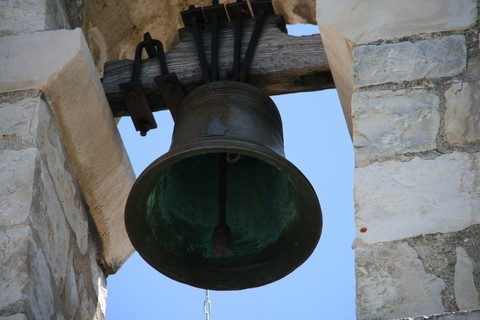 Gros plan sur la cloche