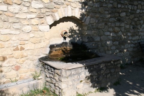 Autre vue de la Fontaine du Jeu de Boules