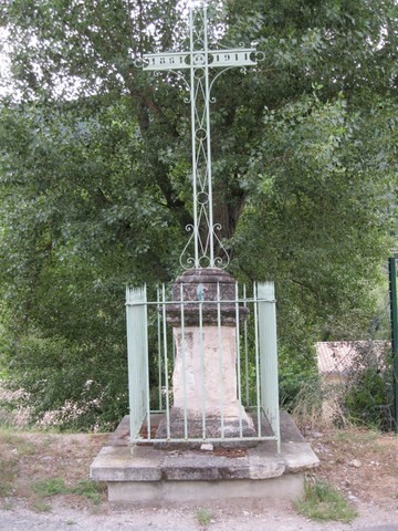 Nyons_Croix rue de la Maladrerie