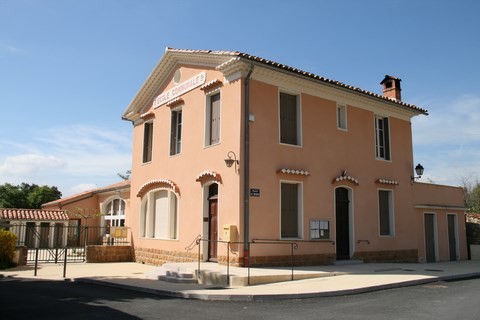 L'école communale Place de Verdun