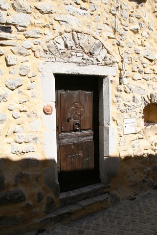 Porte ancienne