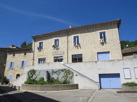 Le très beau bâtiment de la mairie