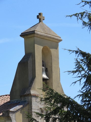 Gros plan sur le clocher