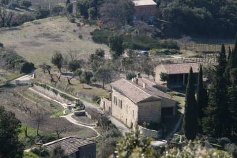 Vue plongeante sur cette magnifique bâtisse