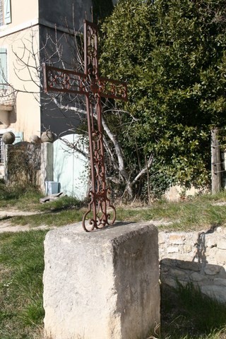 Croix non identifiée, probablement de mission