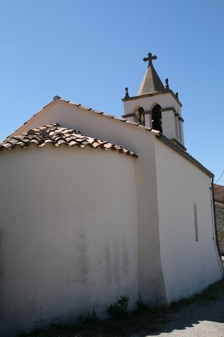L'arrière de l'église, en cul-de-four
