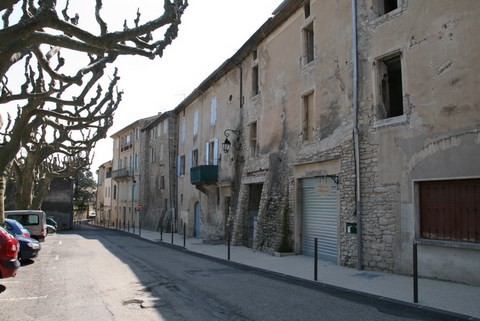 Un peu plus bas, la Biscuiterie Artisanale