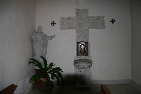 Les fonds baptismaux