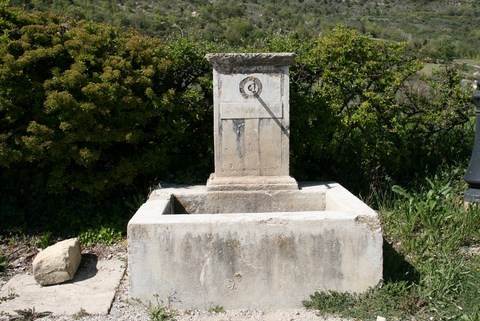 L'abreuvoir-fontaine